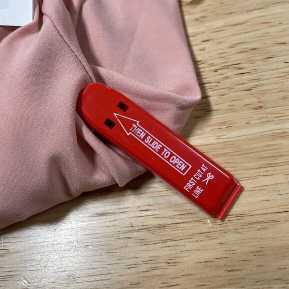 Mac Duggal NWT Beaded Drop Shoulder Jersey Gown Rose Pink Size 10 Rhinestone - Picture 6 of 10